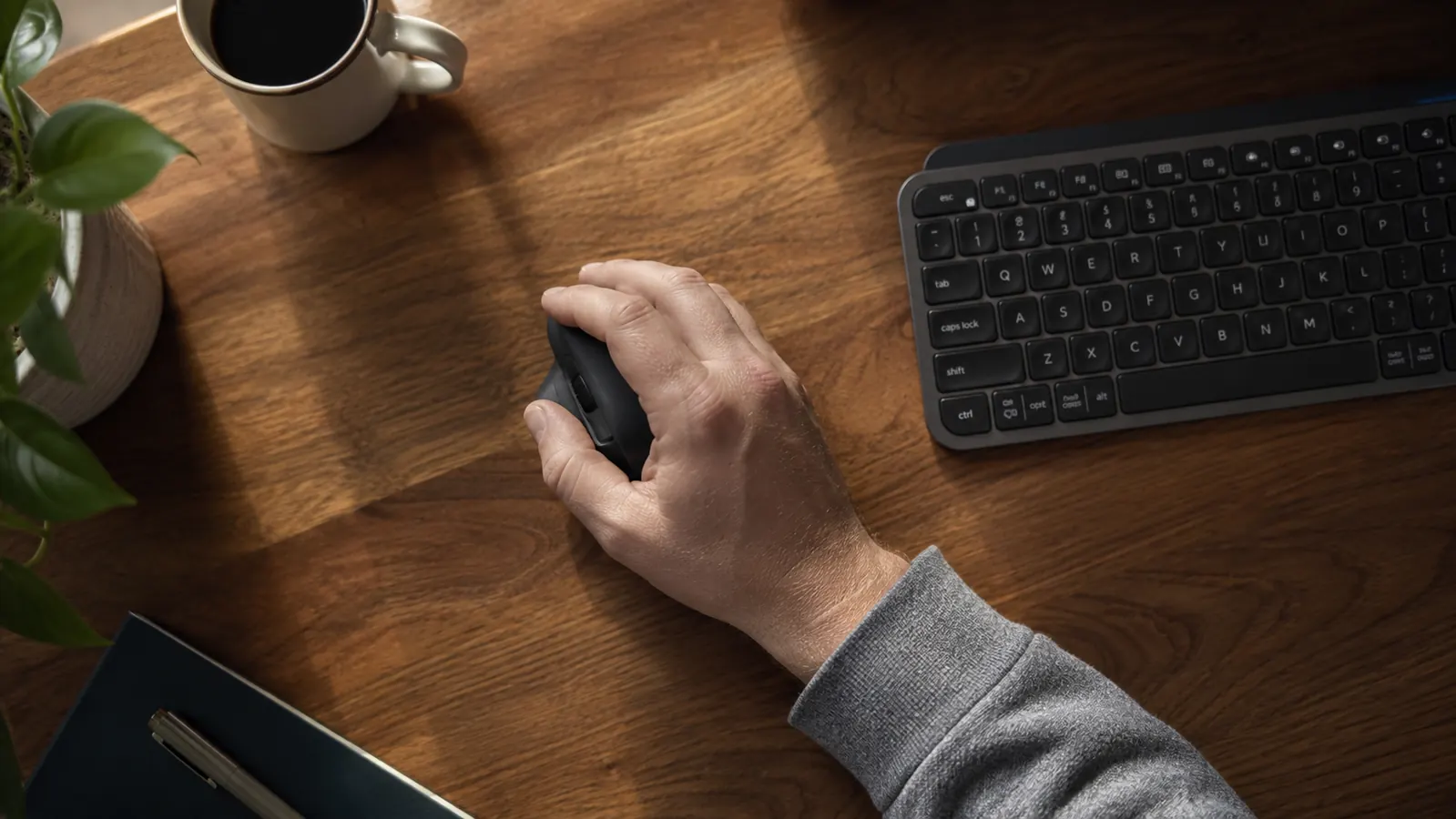 How to Reduce Mouse Hand and Forearm Fatigue in Your Home Office